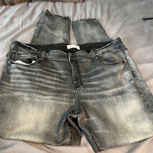 BKE BRAND BLACK STRETCHY JEANS